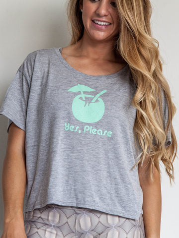Graphic Tee "Yes Please" Coconut Heather Grey